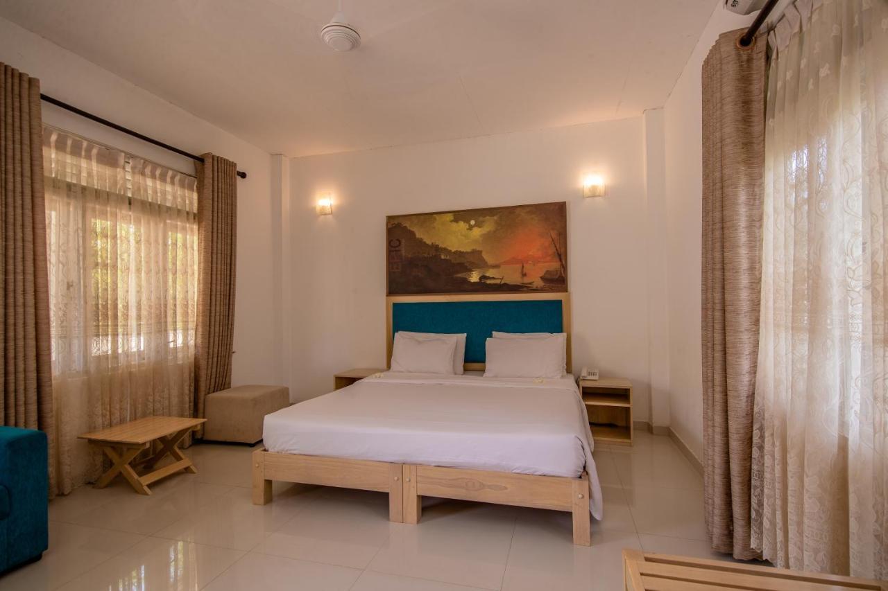 Epic Unawatuna Exterior photo
