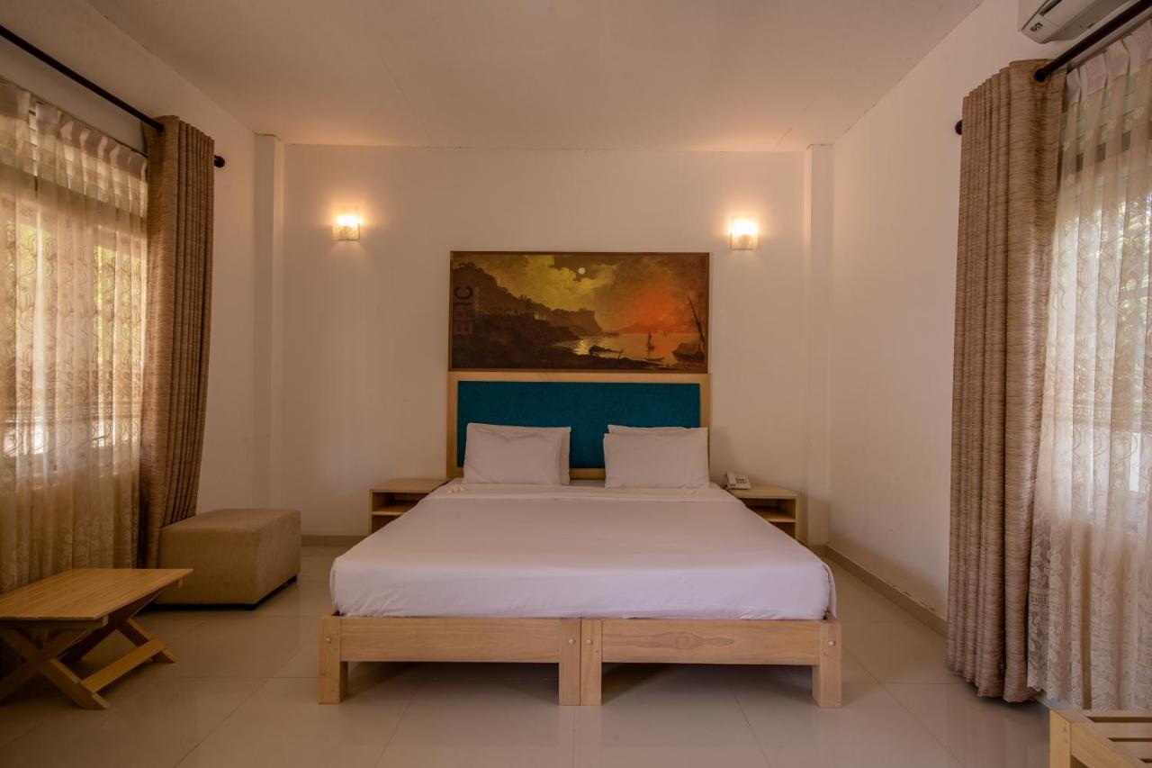 Epic Unawatuna Exterior photo